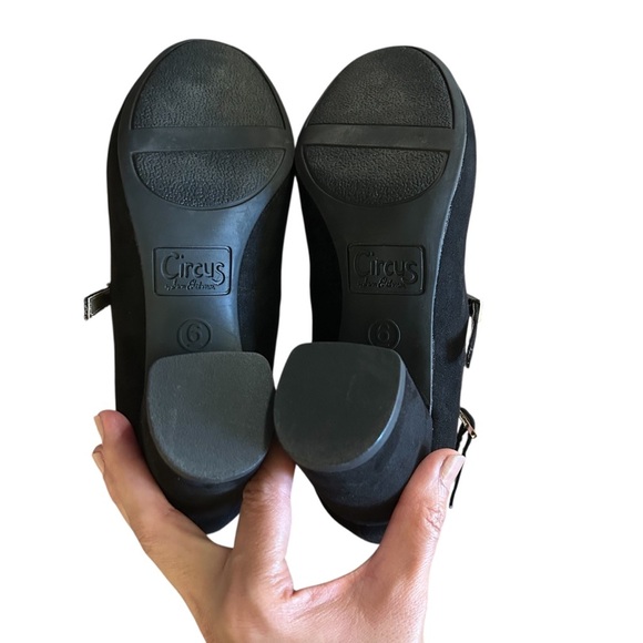 Like New! Circus by Sm Edelman | Joyce Round Toe Mary Jane Pumps - Picture 5 of 7